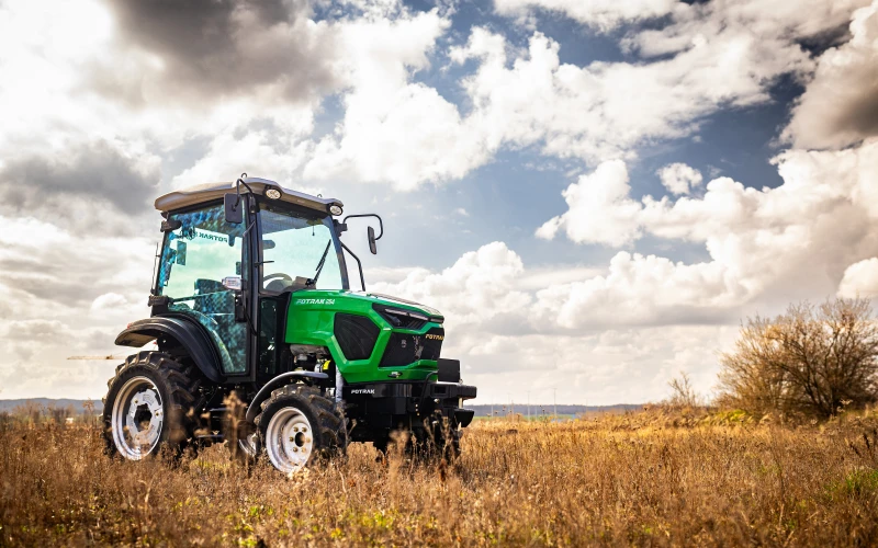 Fotrak 25 lóerős traktor ME