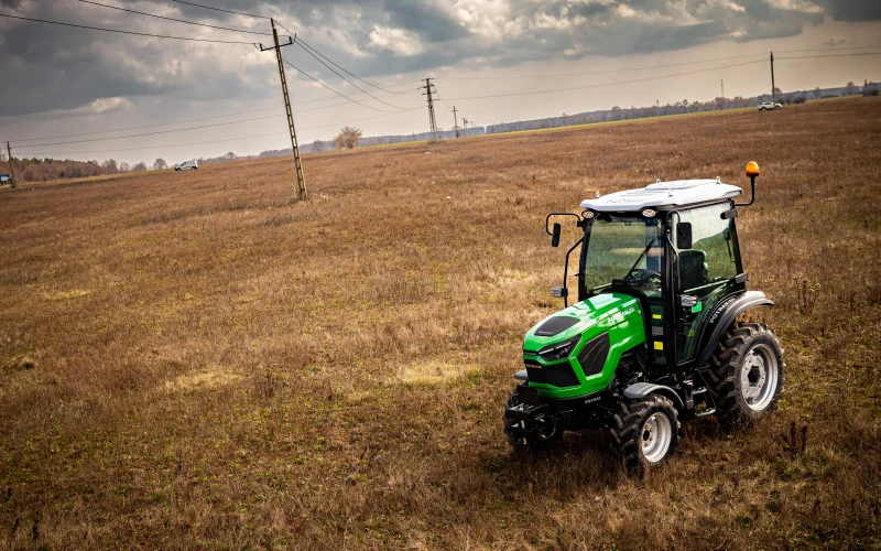Fotrak 25 lóerős traktor ME