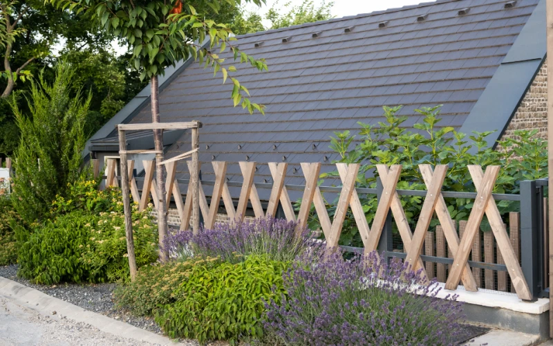 Magánkert kategóriában ARANY minősítést kapott kolléganőnk, Nagyajtay Zsuzsanna okl. tájépítészmérnök és öntözőrendszer tervezőmérnök által tervezett tihanyi projekt.