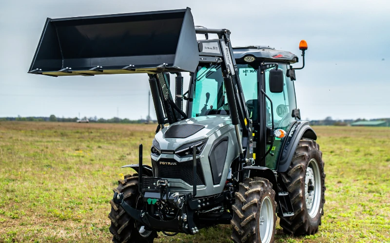 FOTRAK traktor 75 LE