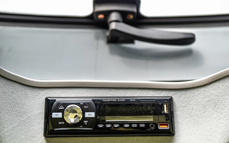 Fotrak MK604C 65 LE fülkés traktor