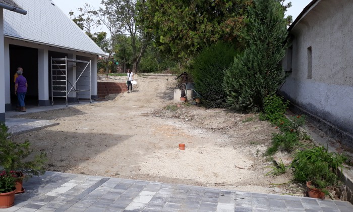 Balatonkenese - Kis kert nagy lehetőségekkel_1