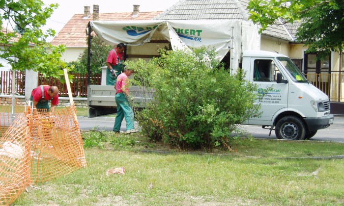 Veszprém - Családi pihenőpark játszótérrel_0