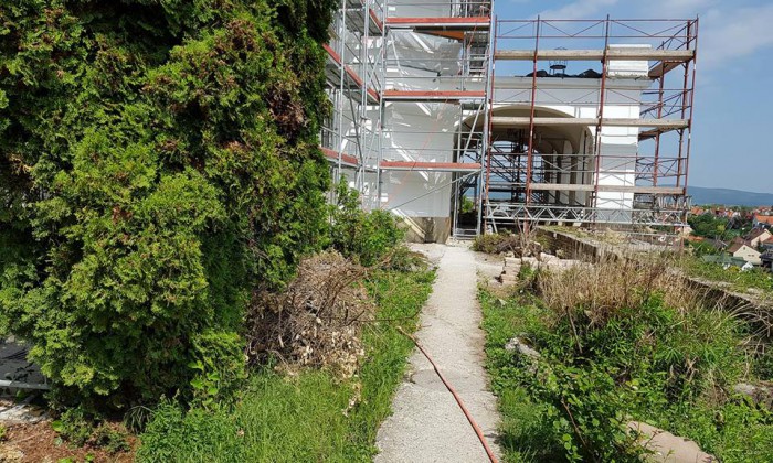 Veszprém, Érseki palota - Panorámás belső kert tervezése_1