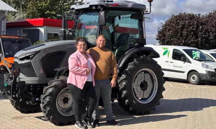 FOTRAK MK754C fülkés traktor gépátadás- Felsőszölnök